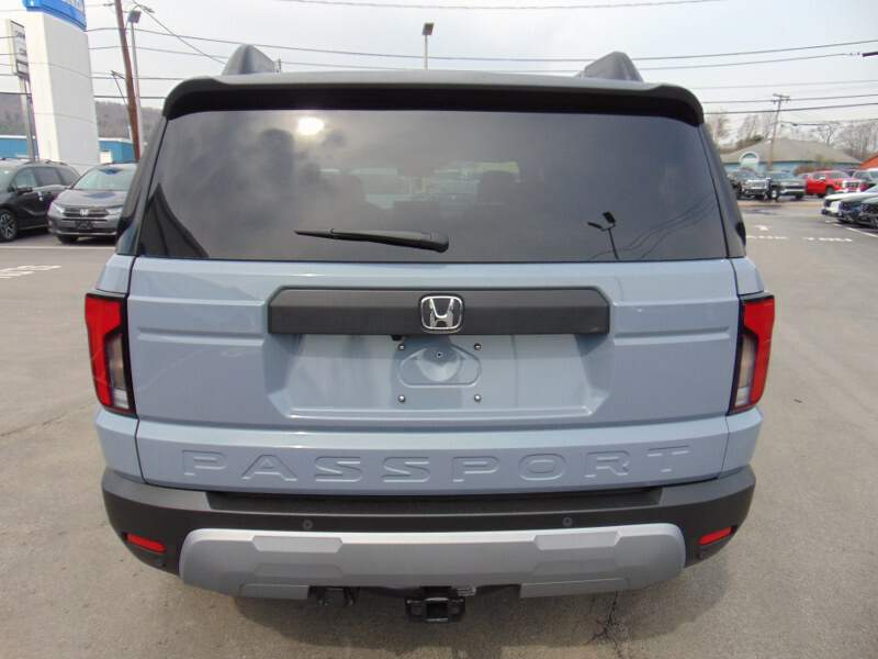  2026 Honda Passport Image: 5