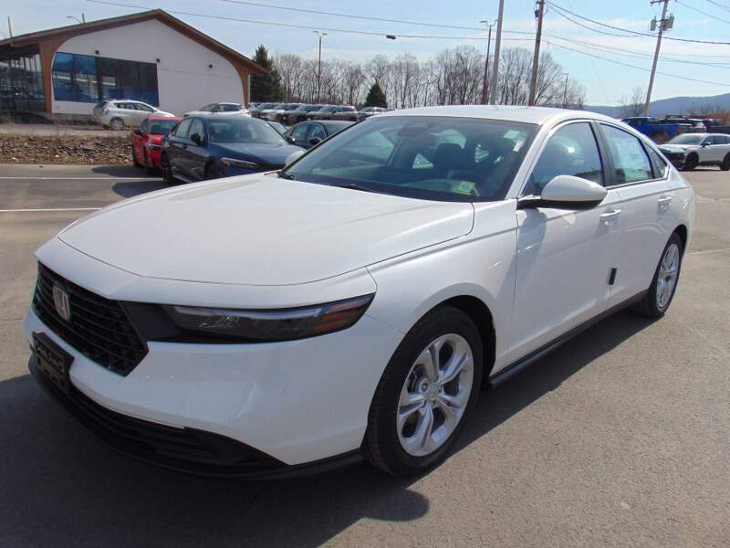  2026 Honda Accord Image: 0