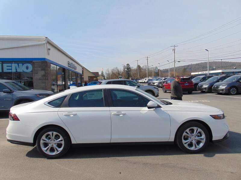  2026 Honda Accord Image: 3