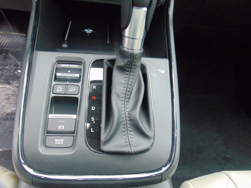  2026 Honda CR-V Image: 11