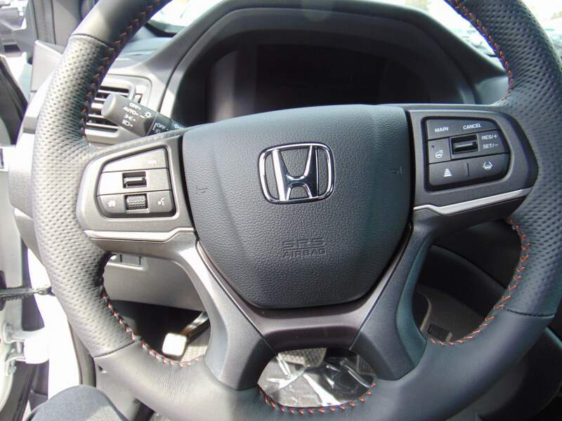  2026 Honda Ridgeline Image: 12