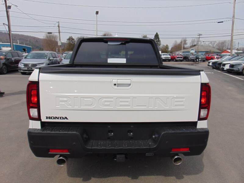  2026 Honda Ridgeline Image: 5