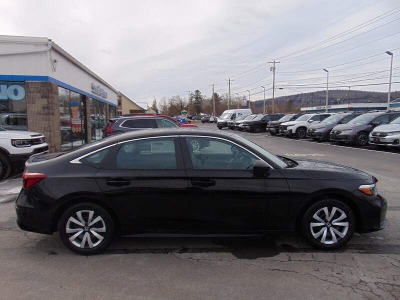  2026 Honda Civic Image: 3