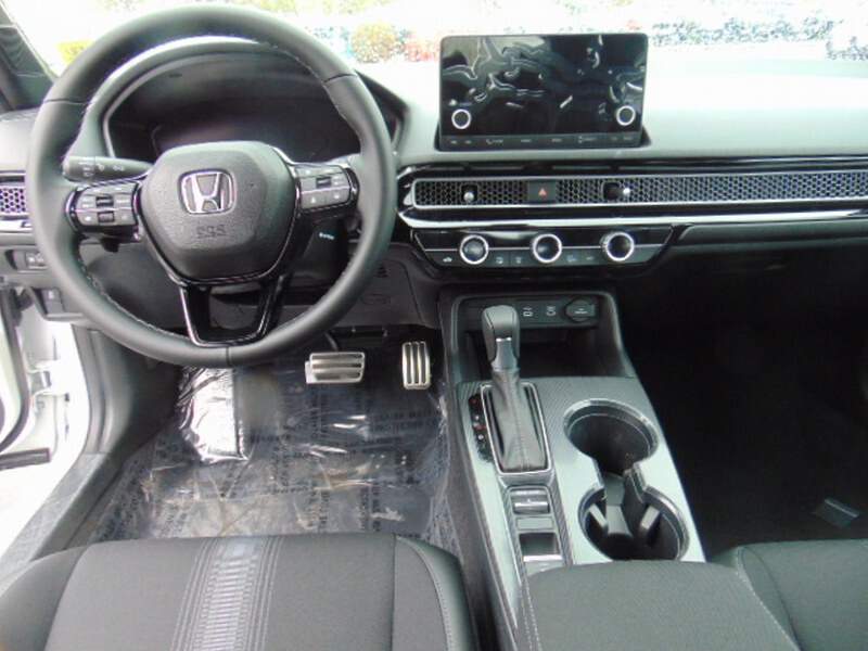  2026 Honda Civic Image: 10