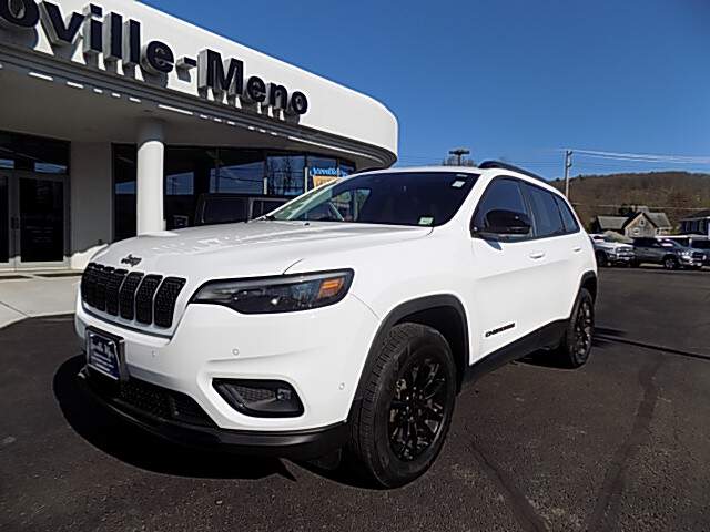 2023 Jeep Cherokee Altitude Lux