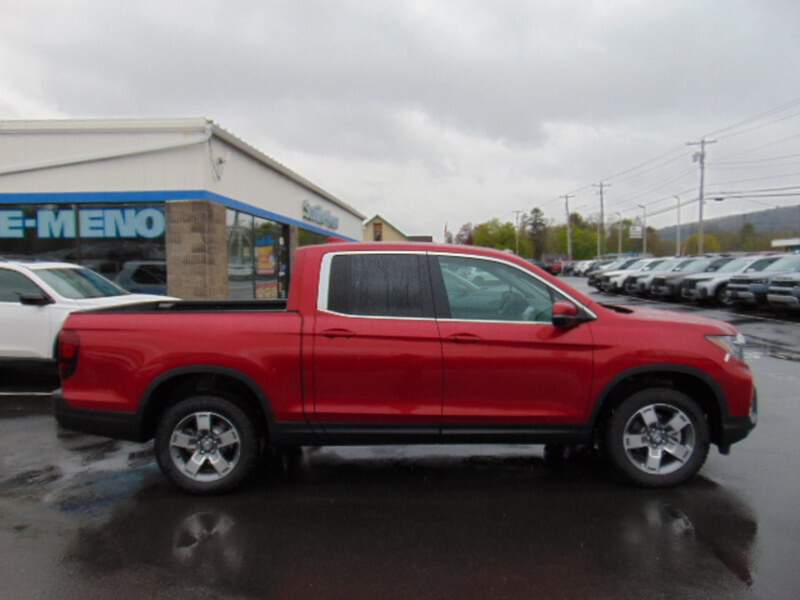  2026 Honda Ridgeline Image: 3