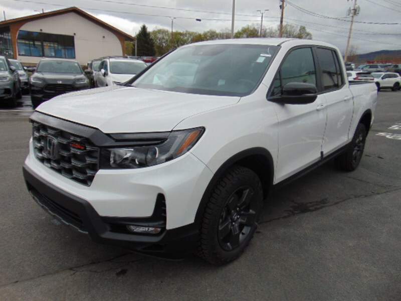  2026 Honda Ridgeline Image: 0