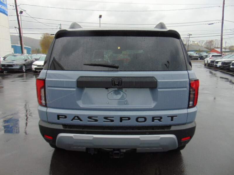  2026 Honda Passport Image: 5