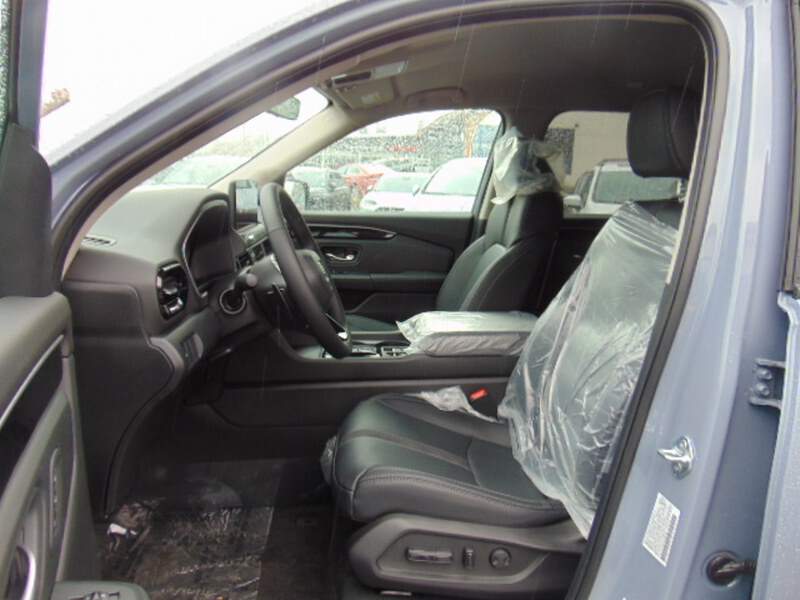  2026 Honda Passport Image: 8