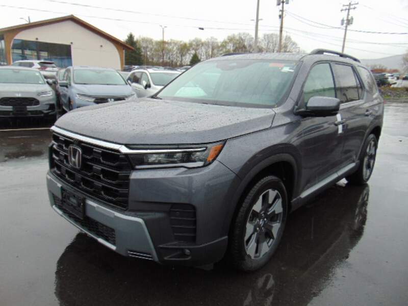  2026 Honda Pilot Image: 0