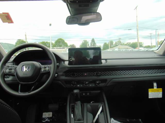  2026 Honda Accord Image: 10