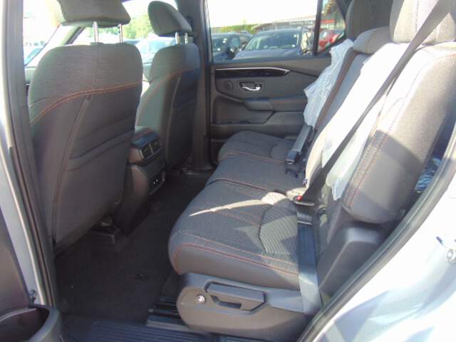  2026 Honda Pilot Image: 8