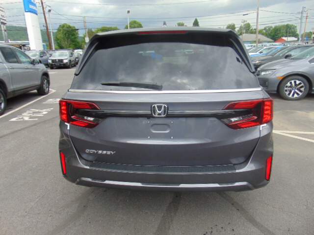  2026 Honda Odyssey Image: 5