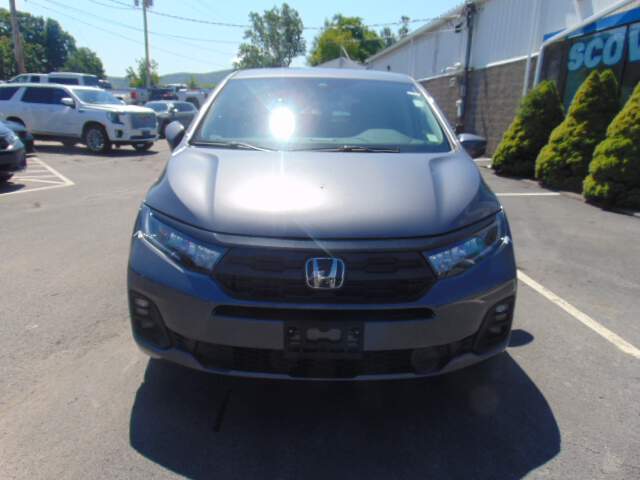  2026 Honda Odyssey Image: 1