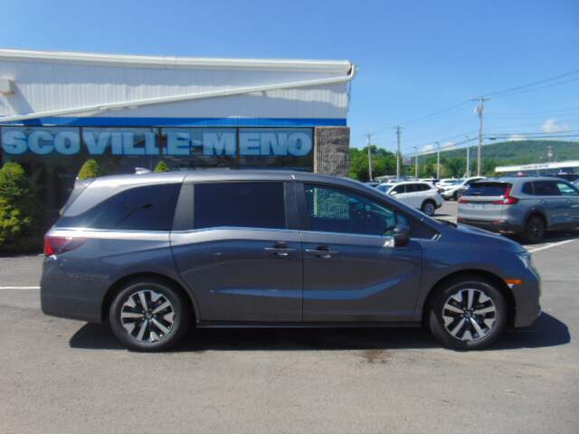  2026 Honda Odyssey Image: 3