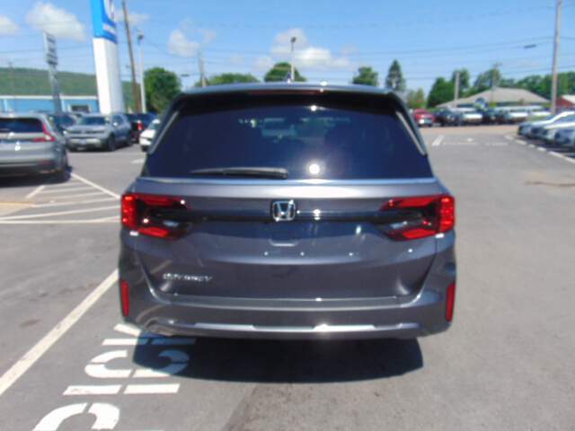  2026 Honda Odyssey Image: 5