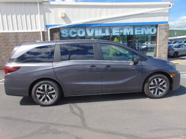  2026 Honda Odyssey Image: 3