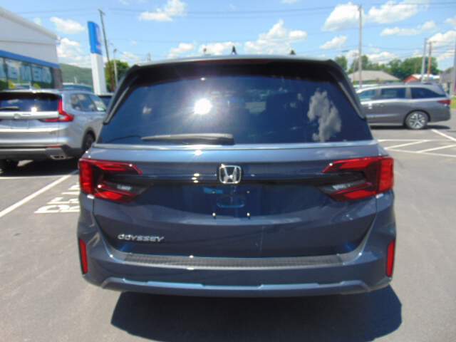  2026 Honda Odyssey Image: 5