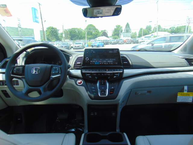  2026 Honda Odyssey Image: 10