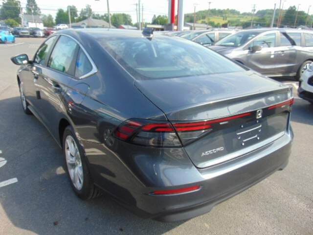  2026 Honda Accord Image: 6