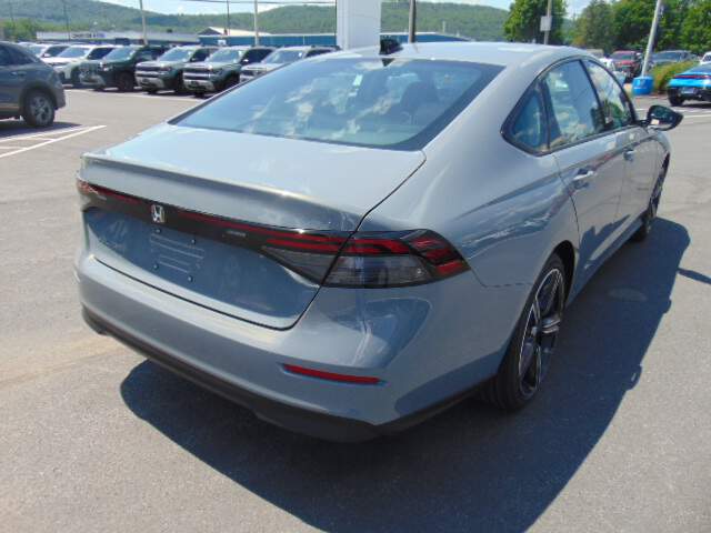  2026 Honda Accord Image: 4