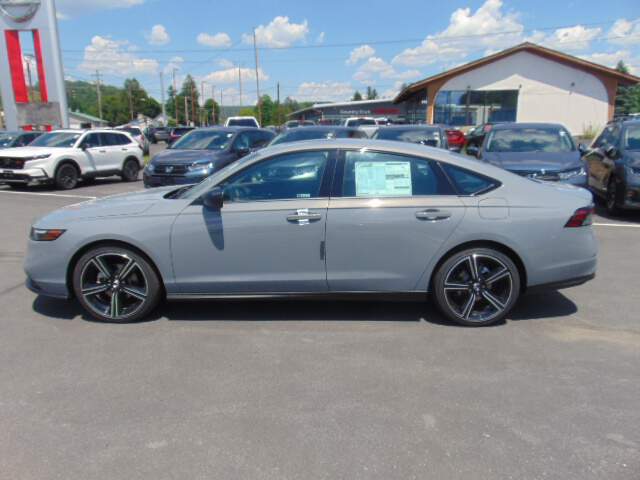  2026 Honda Accord Image: 7