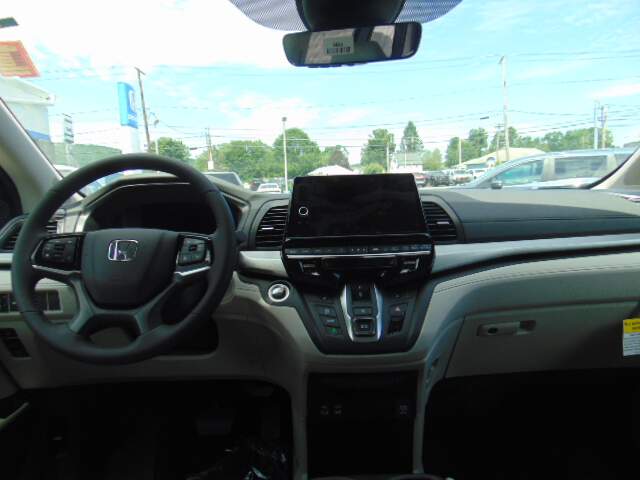  2026 Honda Odyssey Image: 11