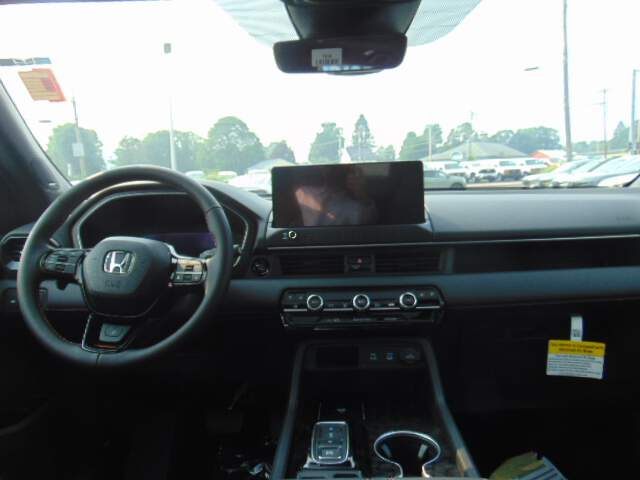  2026 Honda Passport Image: 10