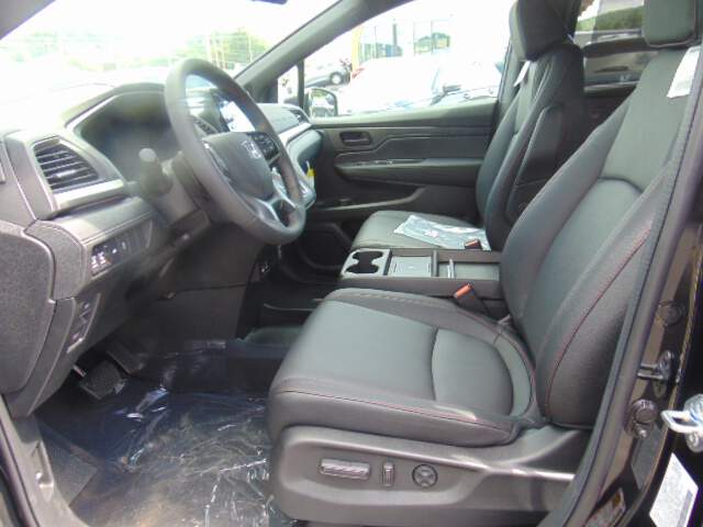  2026 Honda Odyssey Image: 9