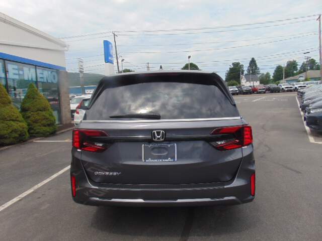  2026 Honda Odyssey Image: 5