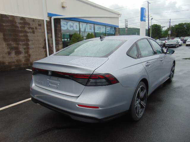  2026 Honda Accord Image: 4