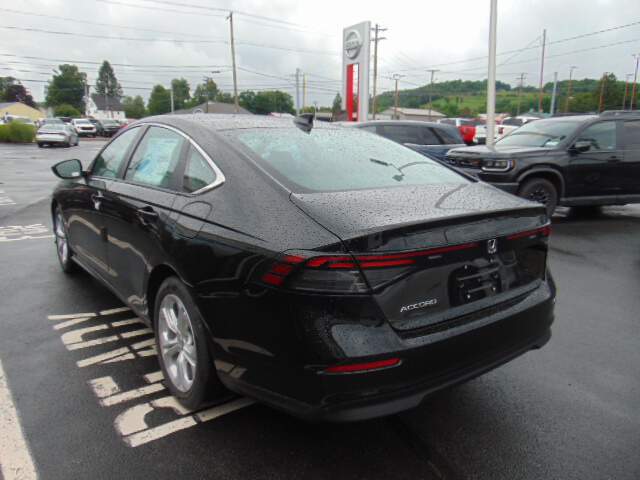  2026 Honda Accord Image: 6
