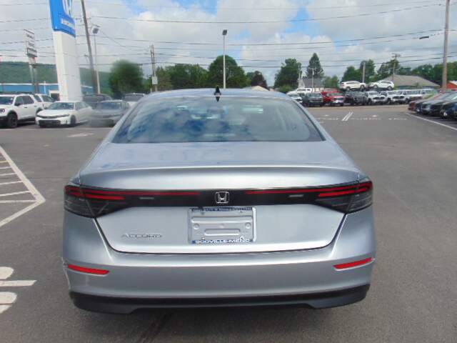  2026 Honda Accord Image: 5