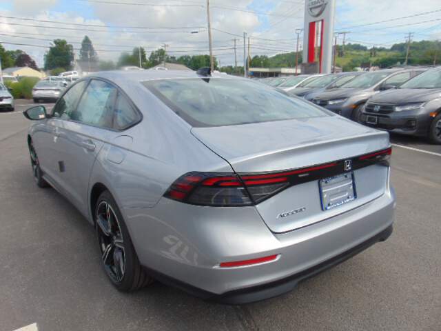  2026 Honda Accord Image: 7