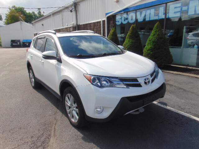 2013 Toyota RAV4 Image: 2