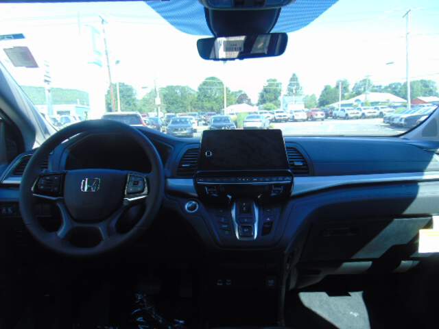  2026 Honda Odyssey Image: 10