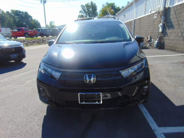  2026 Honda Odyssey Image: 1