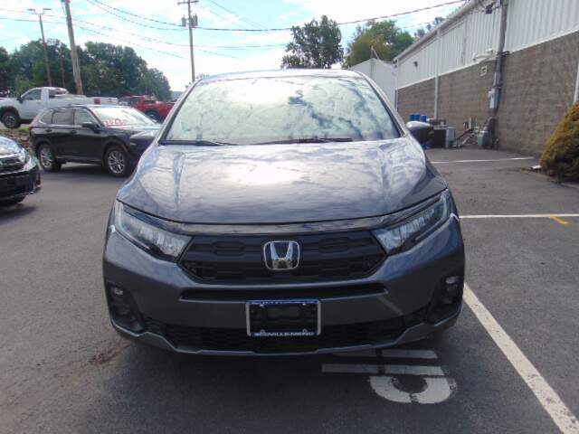  2026 Honda Odyssey Image: 1