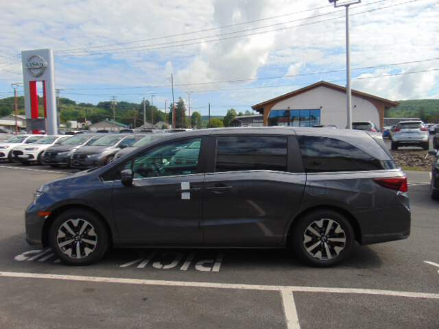  2026 Honda Odyssey Image: 8