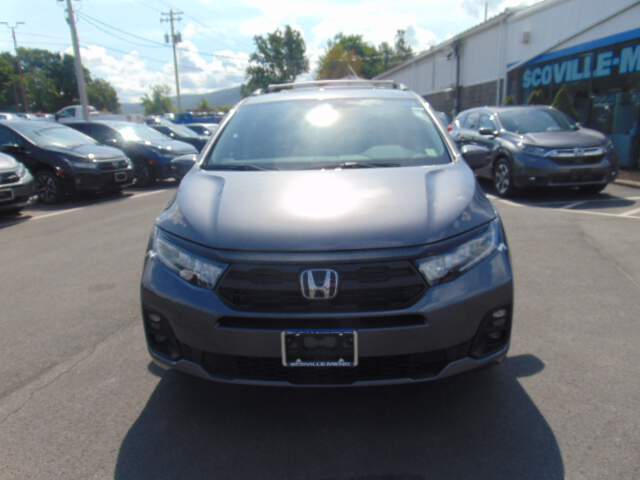 2026 Honda Odyssey Image: 1