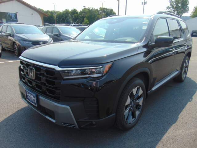  2026 Honda Pilot Image: 0