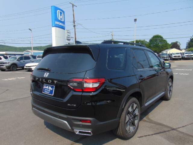  2026 Honda Pilot Image: 4