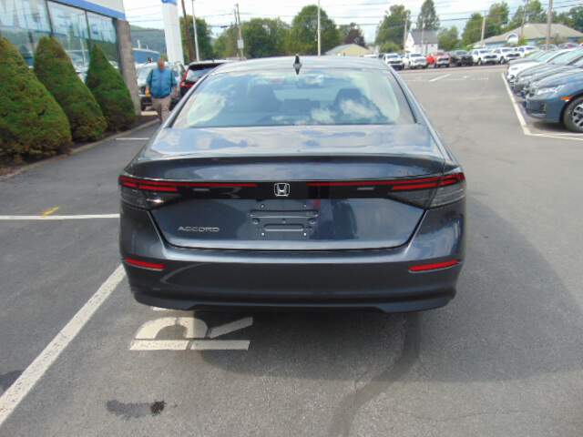  2026 Honda Accord Image: 5