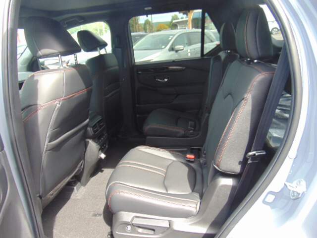 2026 Honda Pilot Image: 7