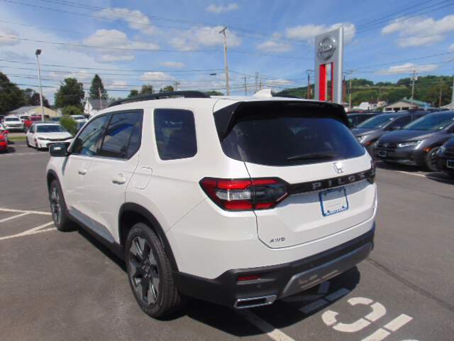  2026 Honda Pilot Image: 8