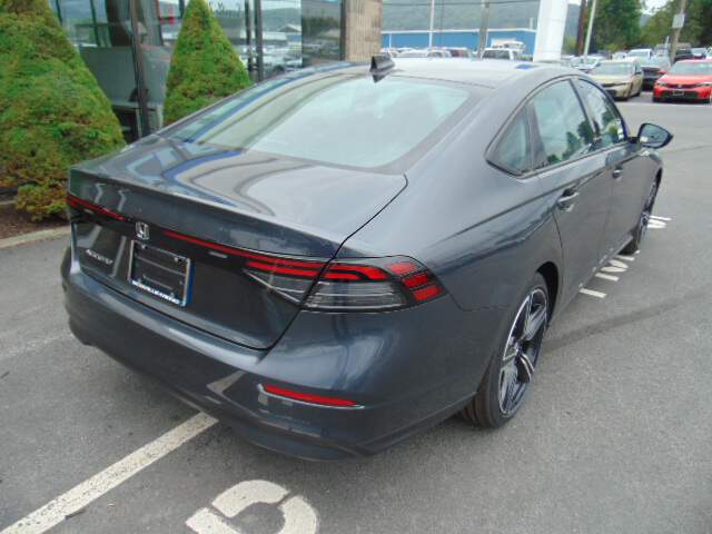  2026 Honda Accord Image: 4