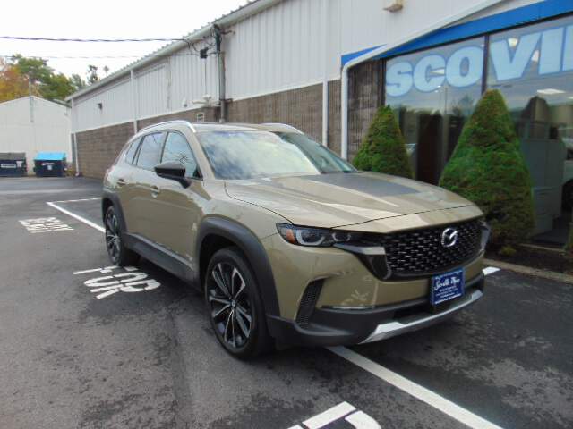  2024 Mazda CX-50 Image: 3