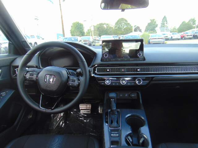  2026 Honda Civic Image: 10