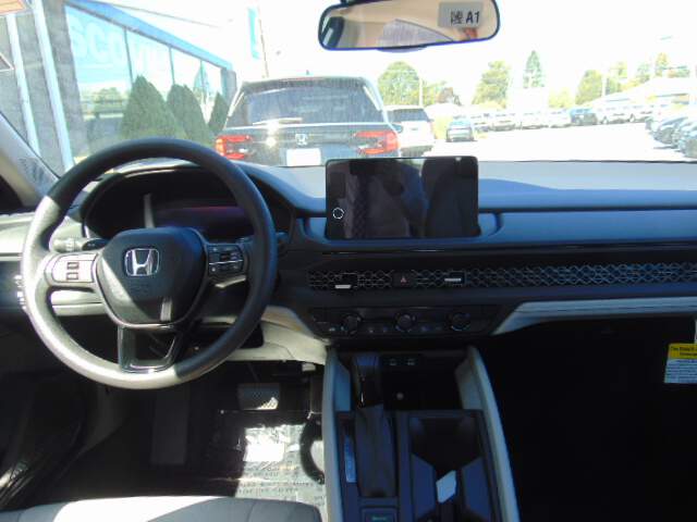  2026 Honda Accord Image: 9
