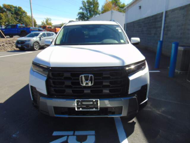  2026 Honda Pilot Image: 1